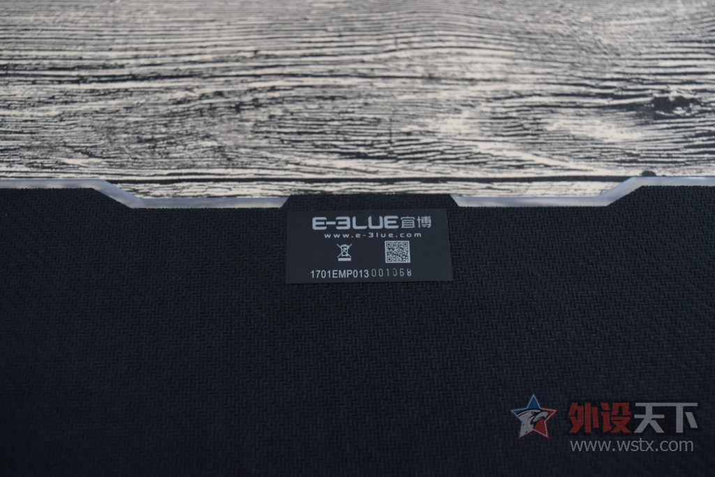 ����Ⱦ�Ѿ����ӵ����棬�˲�RGB���濪�䣺