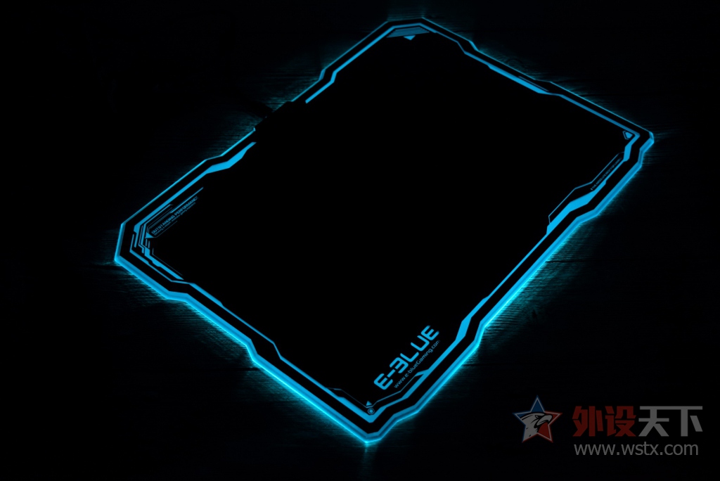 ����Ⱦ�Ѿ����ӵ����棬�˲�RGB���濪�䣺