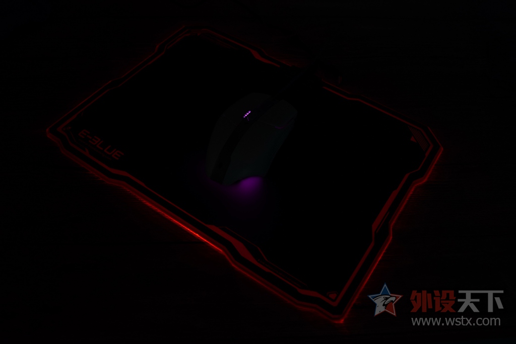 ����Ⱦ�Ѿ����ӵ����棬�˲�RGB���濪�䣺