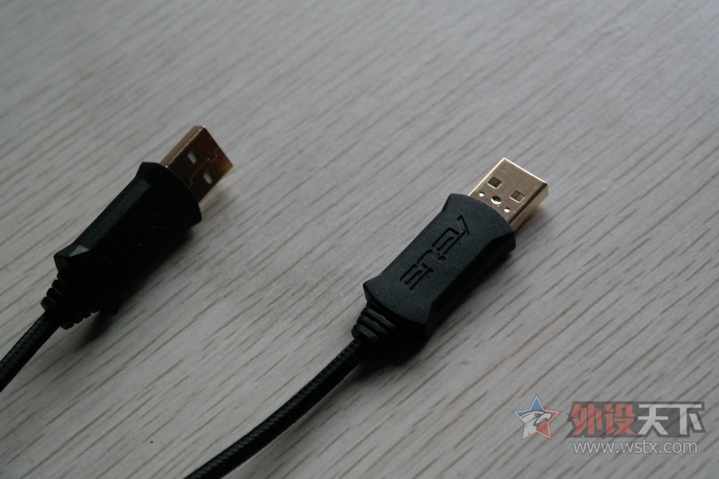 ����˹����������˶GK1100ӣ������RGB��е���̿���С��