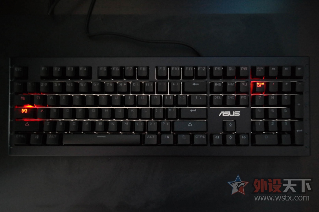 ����˹����������˶GK1100ӣ������RGB��е���̿���С��