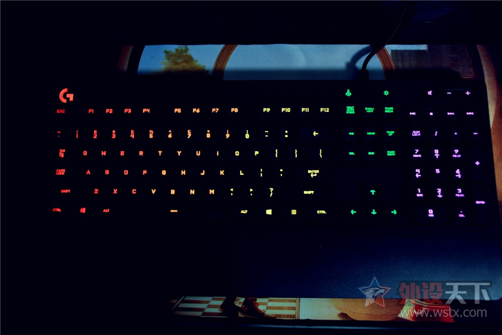 Ĥ̵ľ---޼G213 RGBϷ
