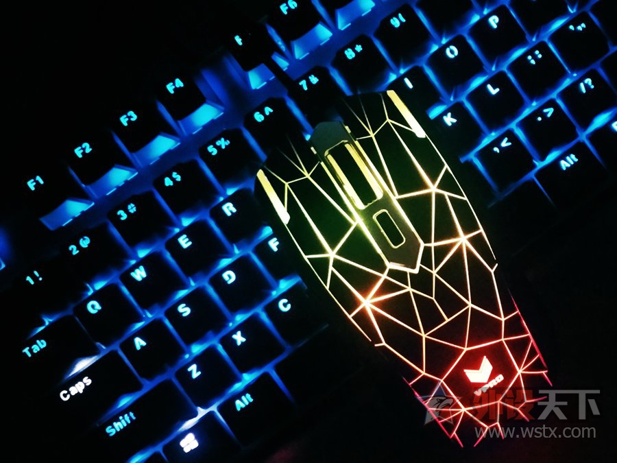 ָʮɫ--װV500RGBϽе̲