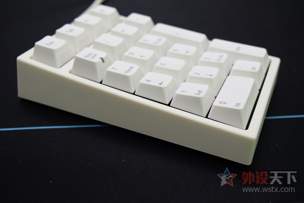обҪˣLeopold FC210TP 
