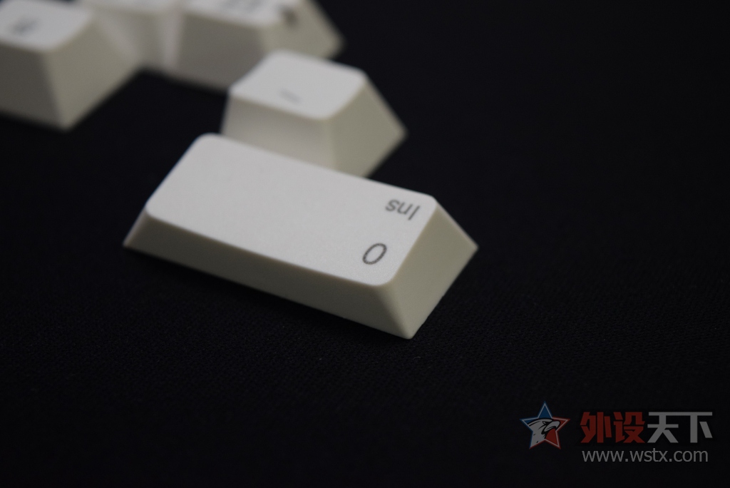 обҪˣLeopold FC210TP 