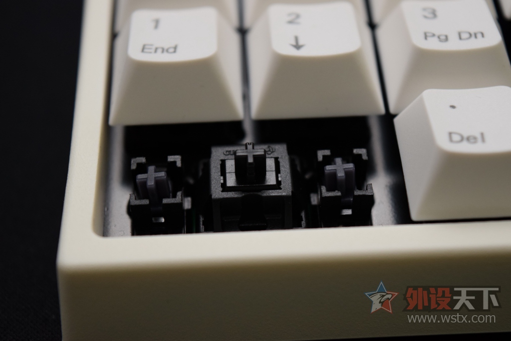 обҪˣLeopold FC210TP 