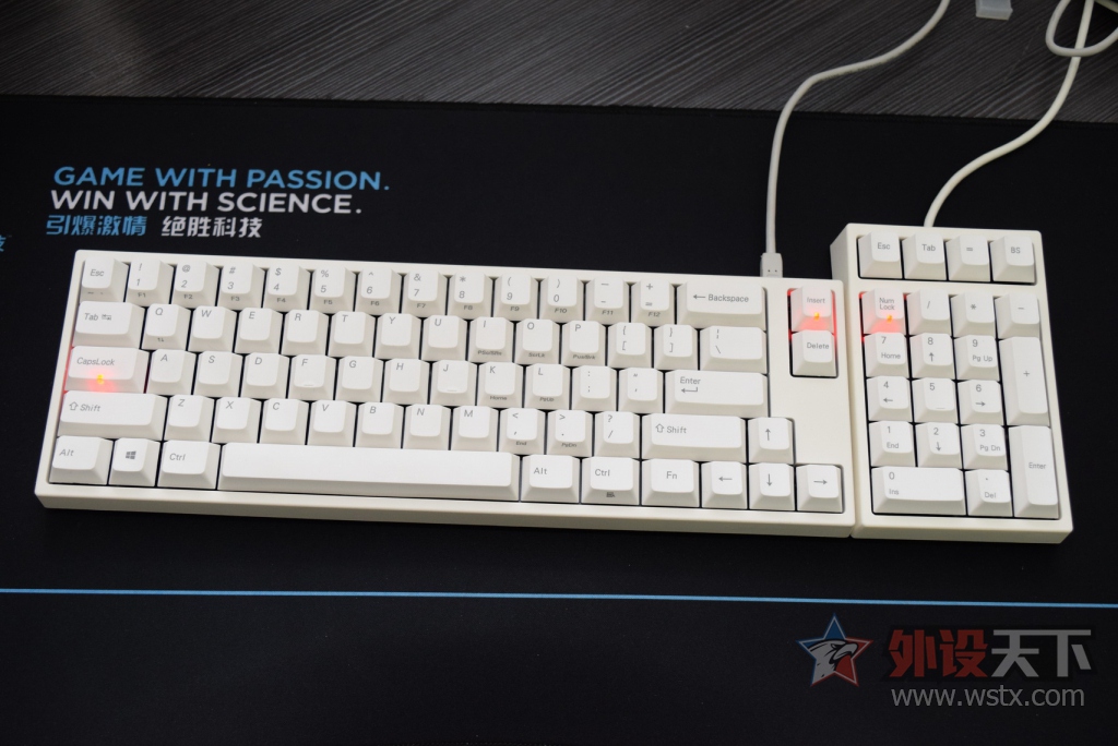 обҪˣLeopold FC210TP 