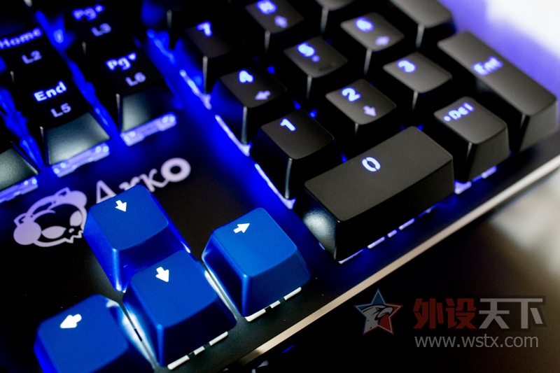 ɧļ̣AKKO X EDG AKS104е