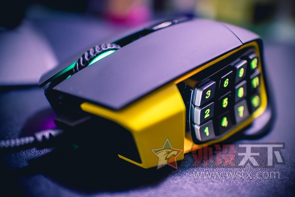 �����°�绰��Scimitar Pro RGB