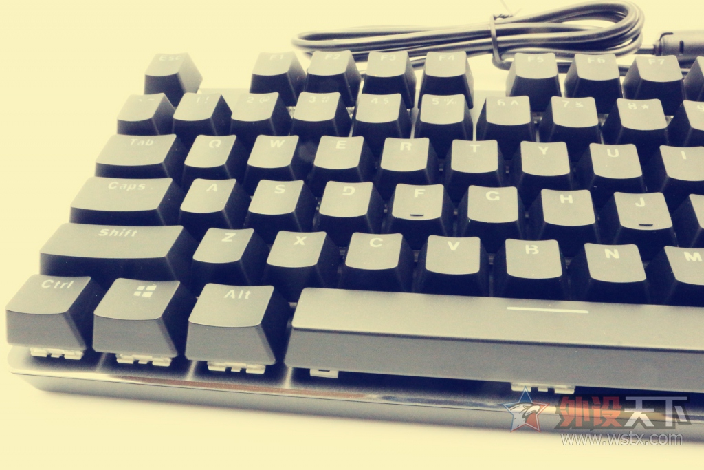 ٴγ װV500 RGBϽ濪
