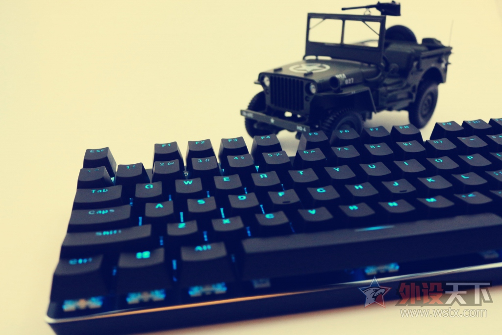 ٴγ װV500 RGBϽ濪