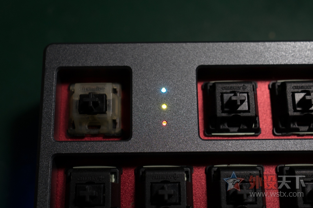 E8_V1 