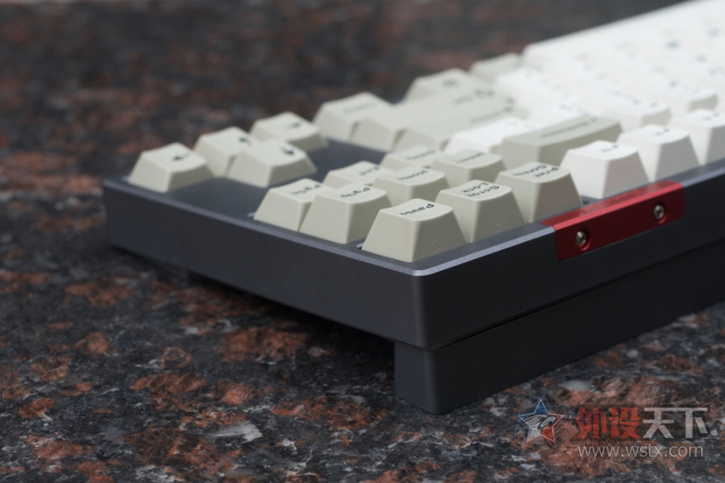 E8_V1 