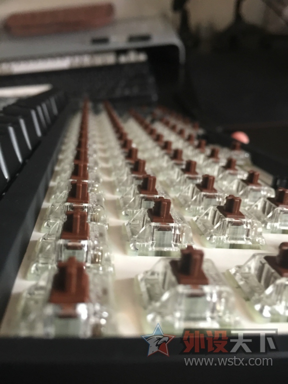 ����������������87 MasterKeys Pro S RGBӣ��ԭ���ᣨ���ᣩ�ѳ�