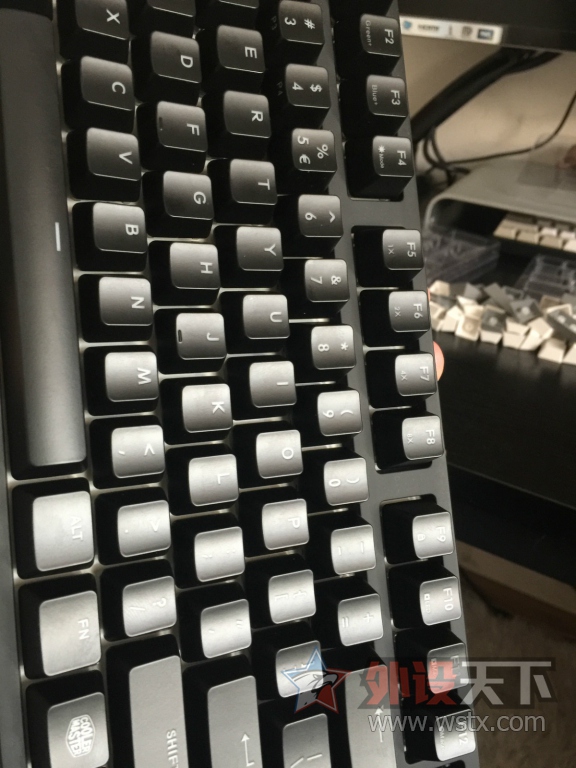 ����������������87 MasterKeys Pro S RGBӣ��ԭ���ᣨ���ᣩ�ѳ�