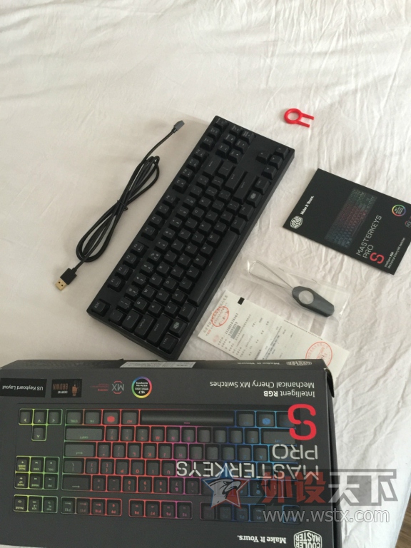 ����������������87 MasterKeys Pro S RGBӣ��ԭ���ᣨ���ᣩ�ѳ�