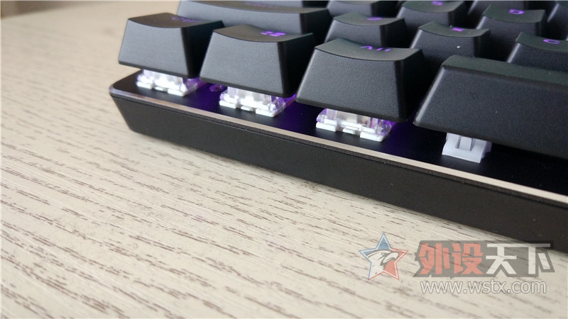 װV500 RGBϽòϷе ſ