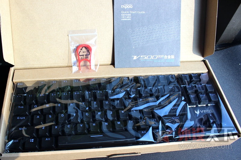 ���鳬��Ԥ�ڡ����װ�V500 RGB�Ͻ��ò���Ϸ��е����