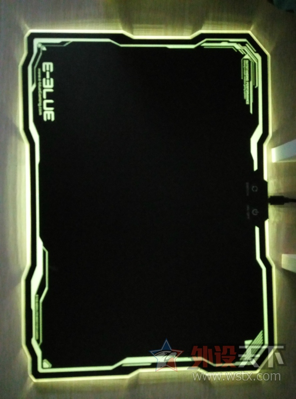 173031idbx7jnfx5zsfjsd.jpg