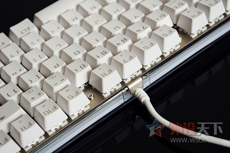 �м��� ����Ŀ����Ħ��K87S RGB��е����������