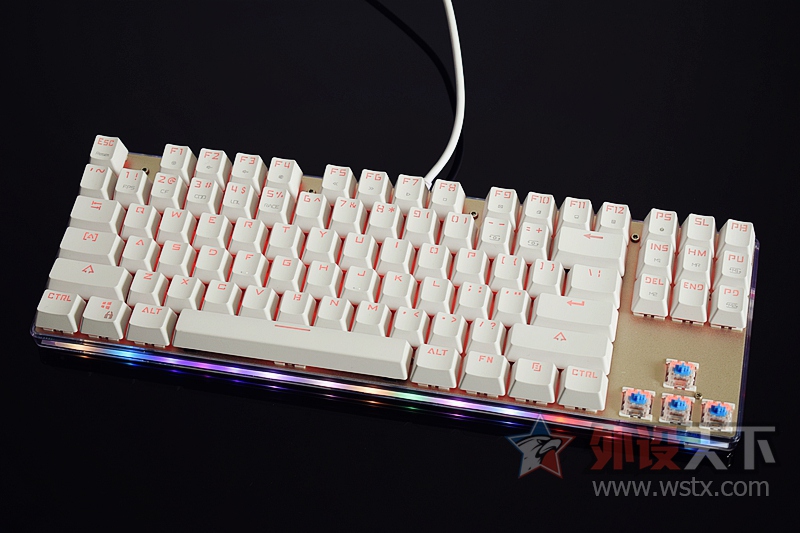 �м��� ����Ŀ����Ħ��K87S RGB��е����������