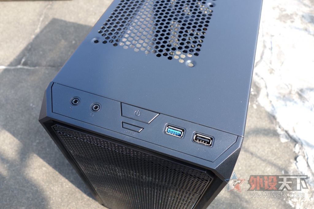 ���װ���ճ���������ƷMasterWatt 500Lite�ϻ�
