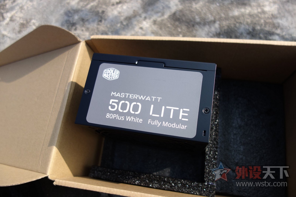 ���װ���ճ���������ƷMasterWatt 500Lite�ϻ�