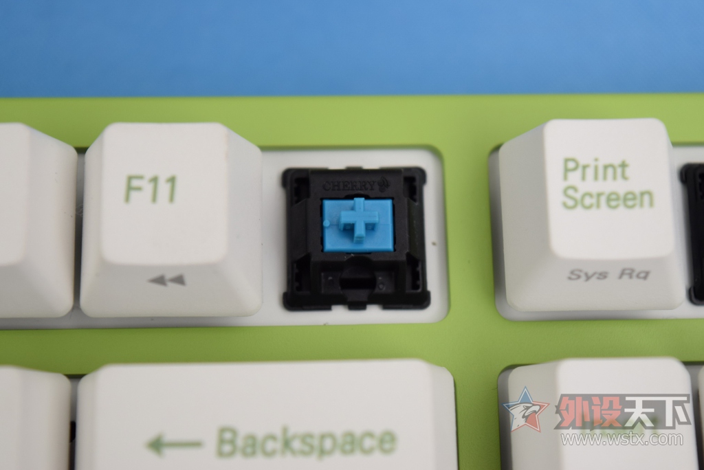 ��˵���������ɫ�������� VA87M ��ľ�� ��������Сɹ��