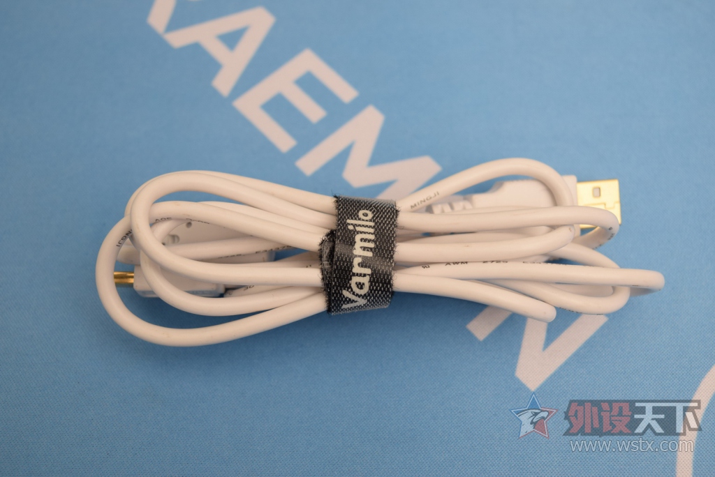 ��˵���������ɫ�������� VA87M ��ľ�� ��������Сɹ��