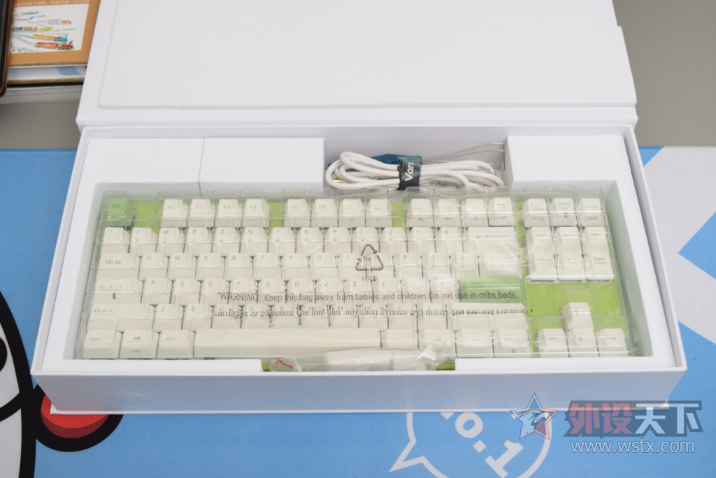 ��˵���������ɫ�������� VA87M ��ľ�� ��������Сɹ��