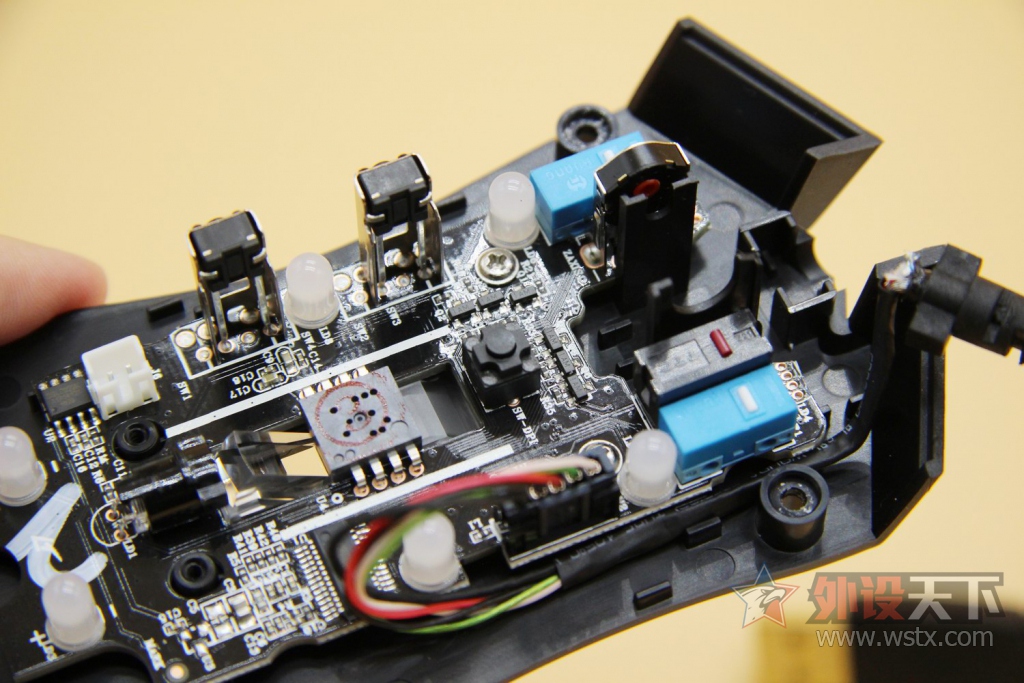 ����ǿ���������ò�--�װ�V29S�ò�RGB��Ϸ�������