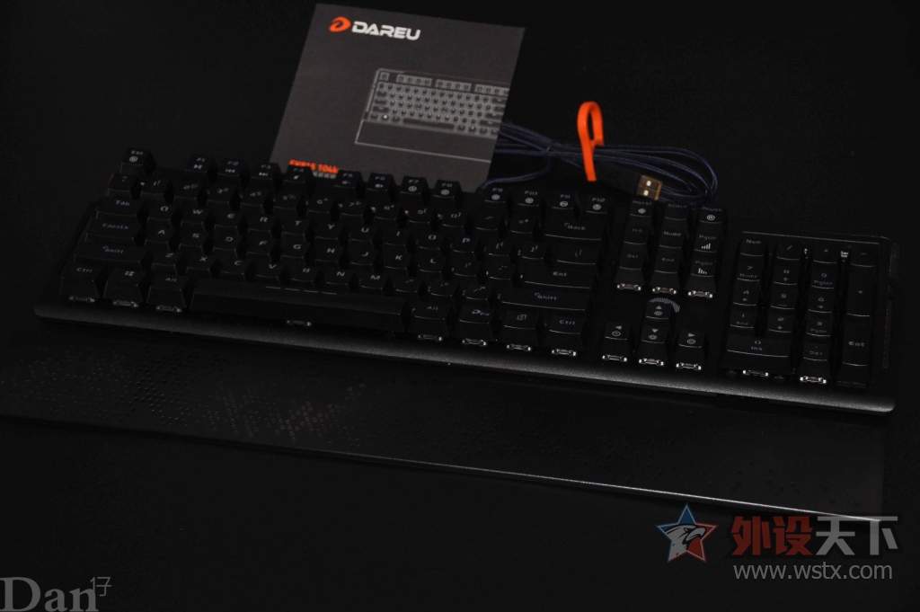 ǧ��RGBɫ�� ����� EK815 104��RGB��е����