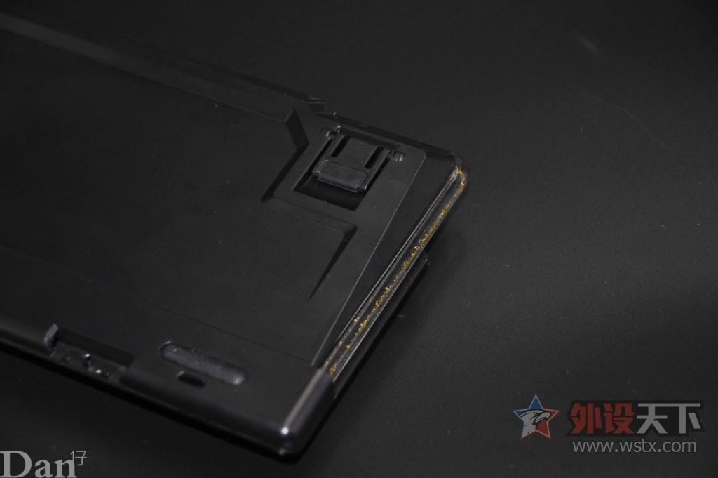 ǧ��RGBɫ�� ����� EK815 104��RGB��е����