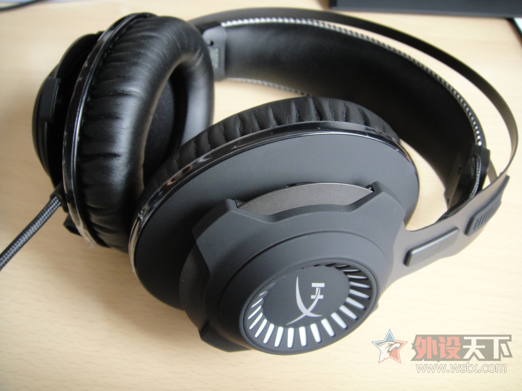 Hyperx Cloud Revolver s׻ʹøܡ