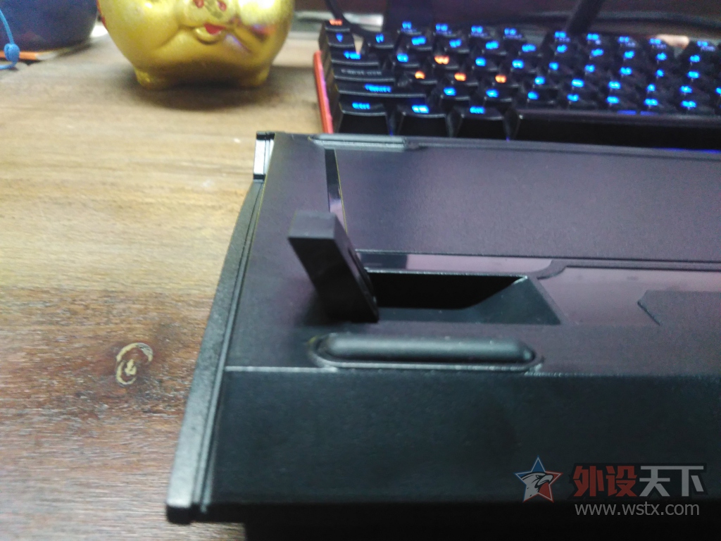 �����EK835 BOX�� ��е����ʹ���ĵ�