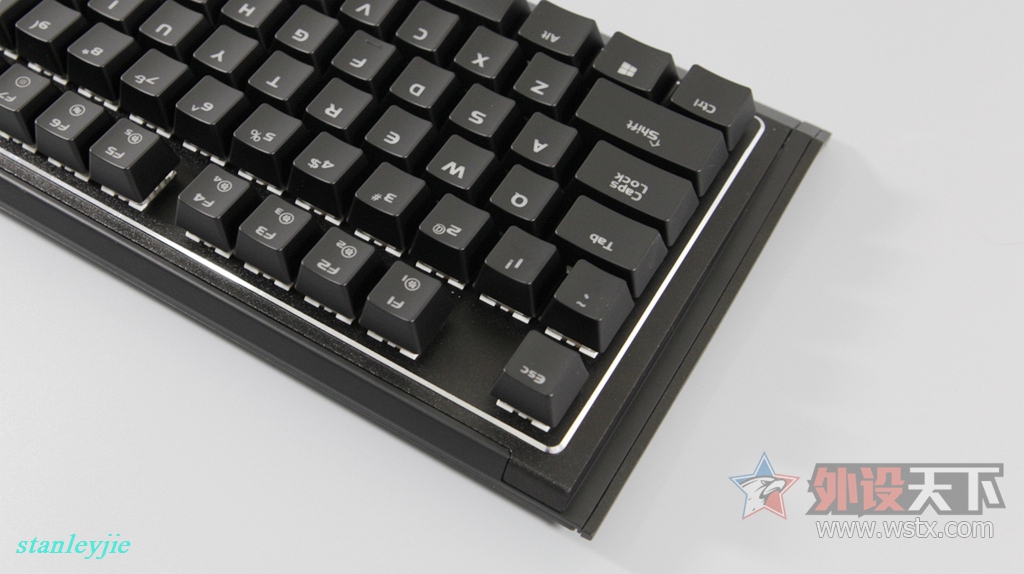 BOX----ek835еСĵ