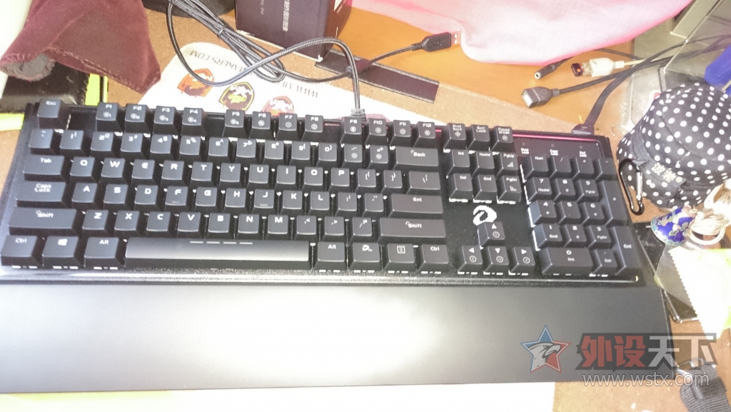 �����EK835 BOX���е����--����С��