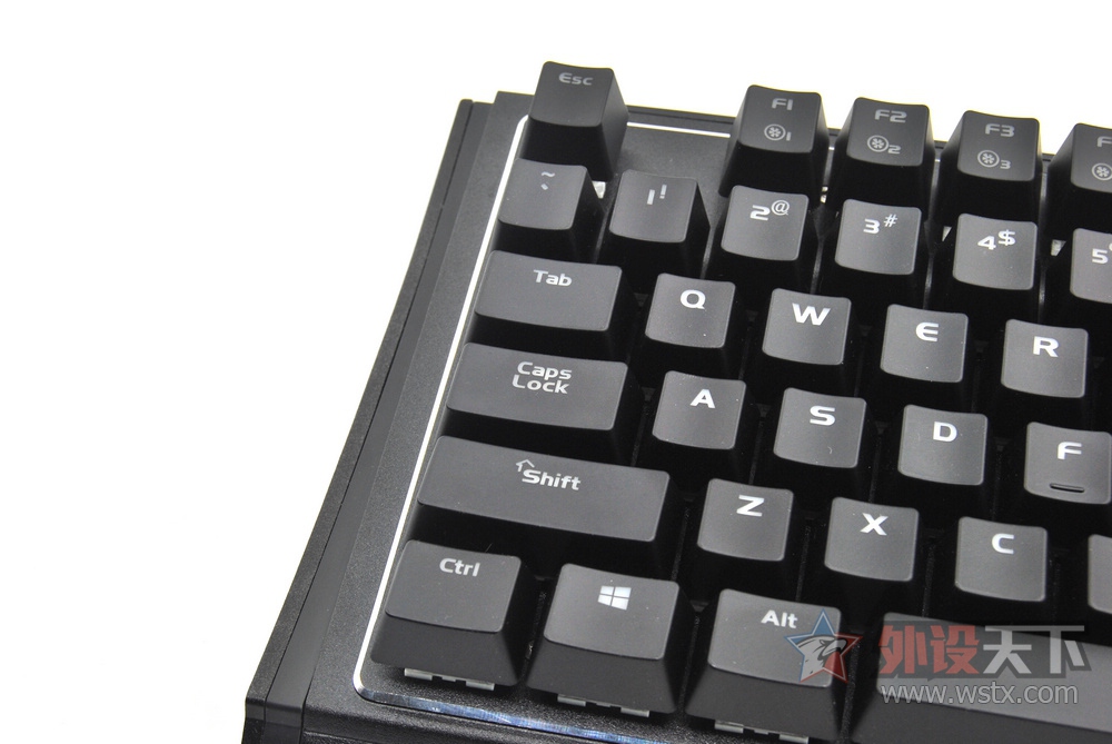 ᴴͻơؿBOXĴEK835е