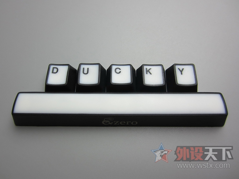 PBTɫȫ͸Akko x Ducky ZERO 3108Sе