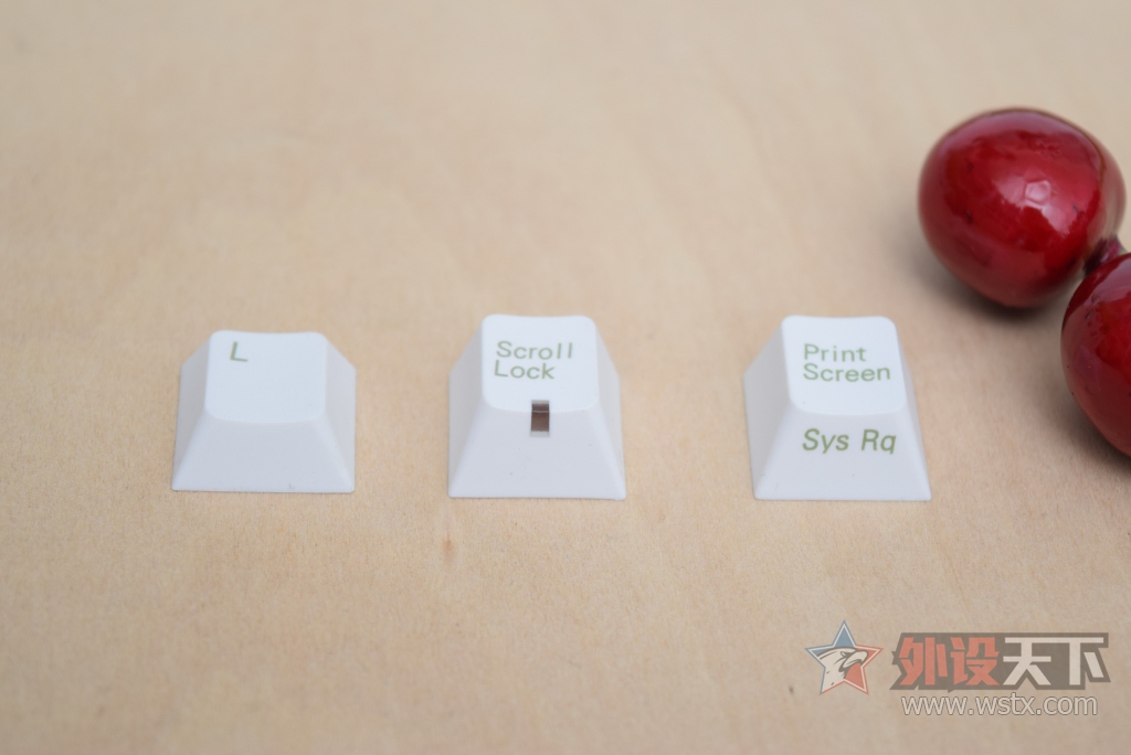 С���Ǻ�ֵ,LEOPOLD������ FC750һ���ۺϸ��ܣ�