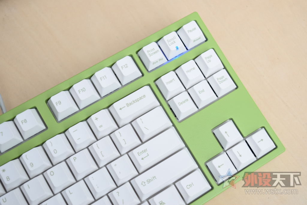 С���Ǻ�ֵ,LEOPOLD������ FC750һ���ۺϸ��ܣ�