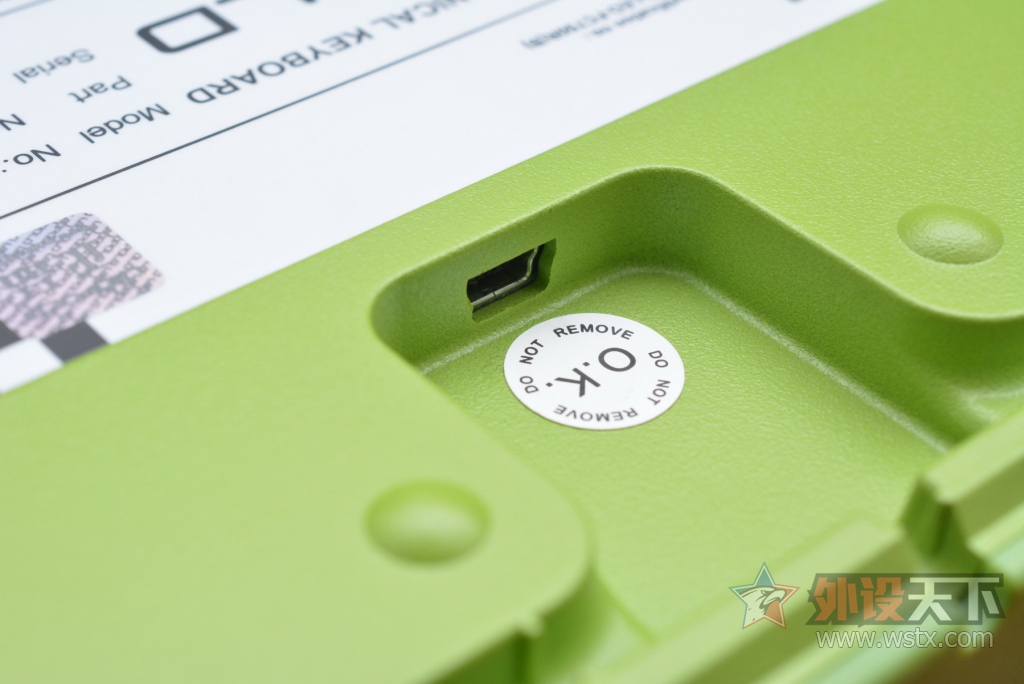 С���Ǻ�ֵ,LEOPOLD������ FC750һ���ۺϸ��ܣ�