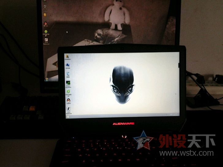 աAlienware 13ϷʼǱ