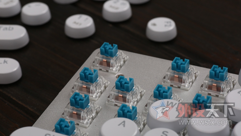 ����ֵ������ ���ʿ쳵S100���Ż�е�����ײ�