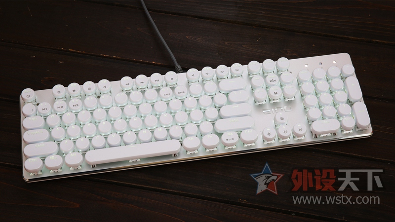 ����ֵ������ ���ʿ쳵S100���Ż�е�����ײ�