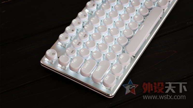 ����ֵ������ ���ʿ쳵S100���Ż�е�����ײ�