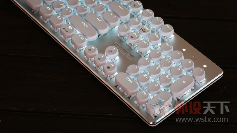 ����ֵ������ ���ʿ쳵S100���Ż�е�����ײ�