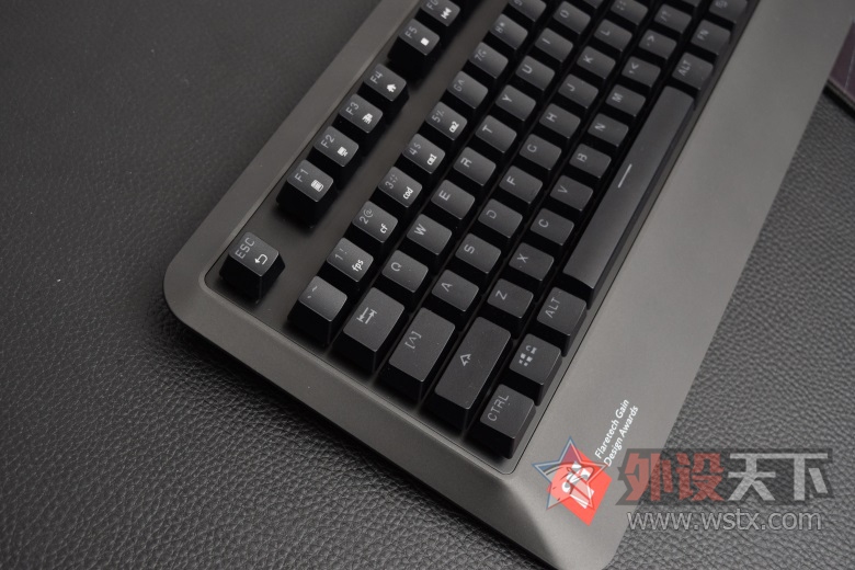 ����������ǿ���⾵���е���̳��CD502S