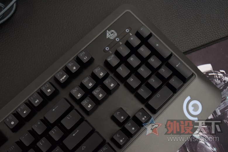 ����������ǿ���⾵���е���̳��CD502S