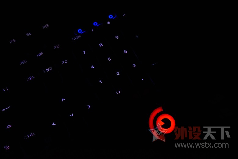 ����������ǿ���⾵���е���̳��CD502S